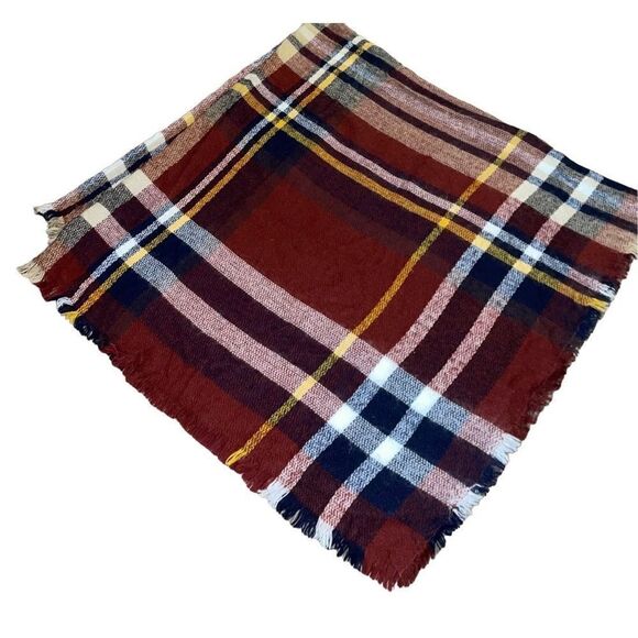 Plaid Oversized Blanket Scarf - Picture 4 of 14